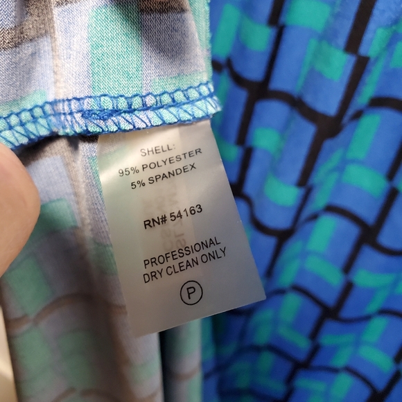 Calvin Klein Sleeveless Blouse - Picture 4 of 4